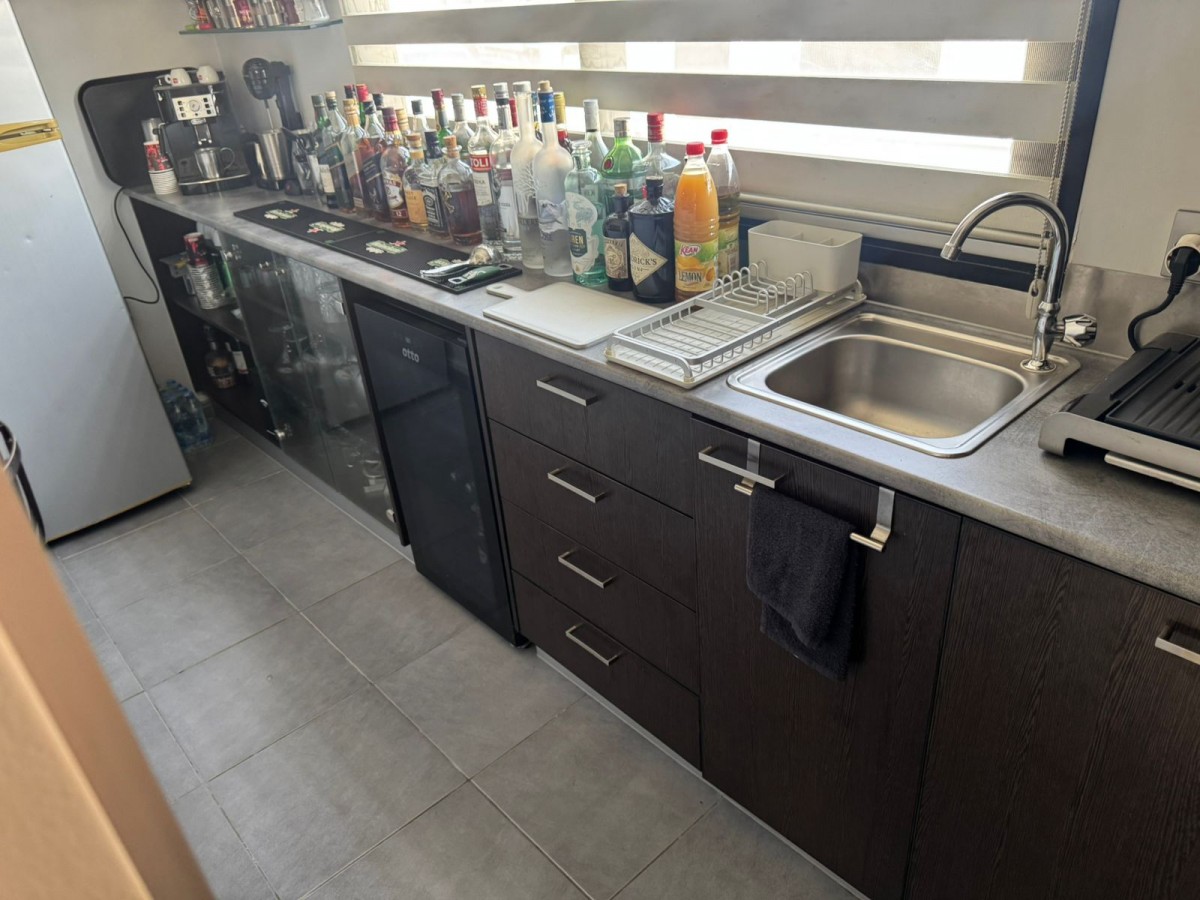 Detached Villa For Rent  in  Select Location