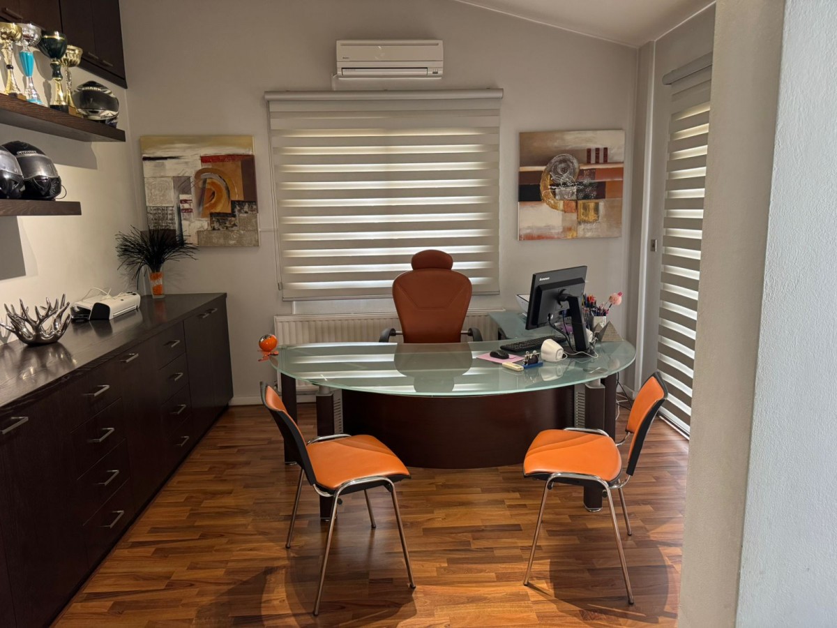 Detached Villa For Rent  in  Select Location