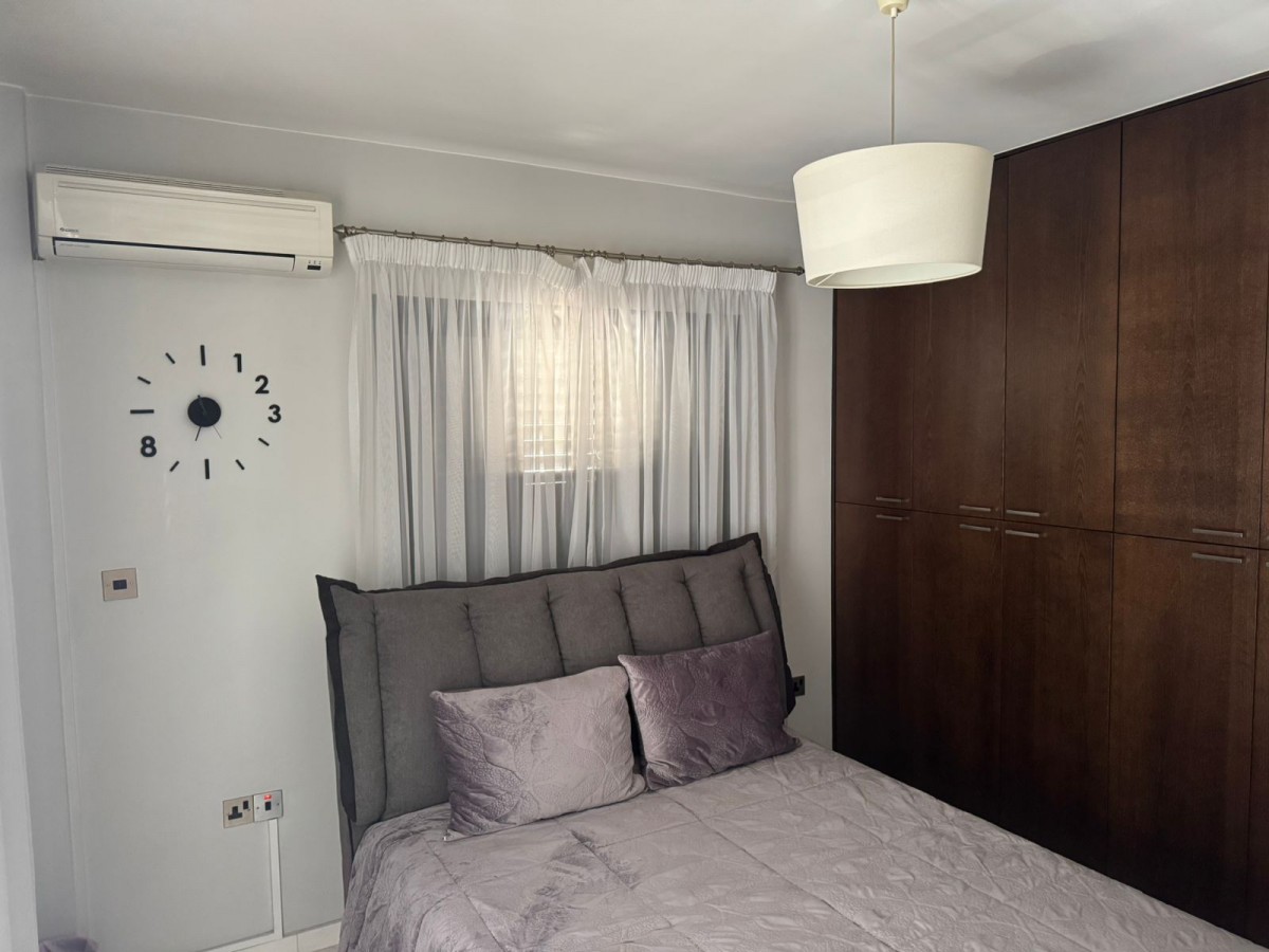 Detached Villa For Rent  in  Select Location