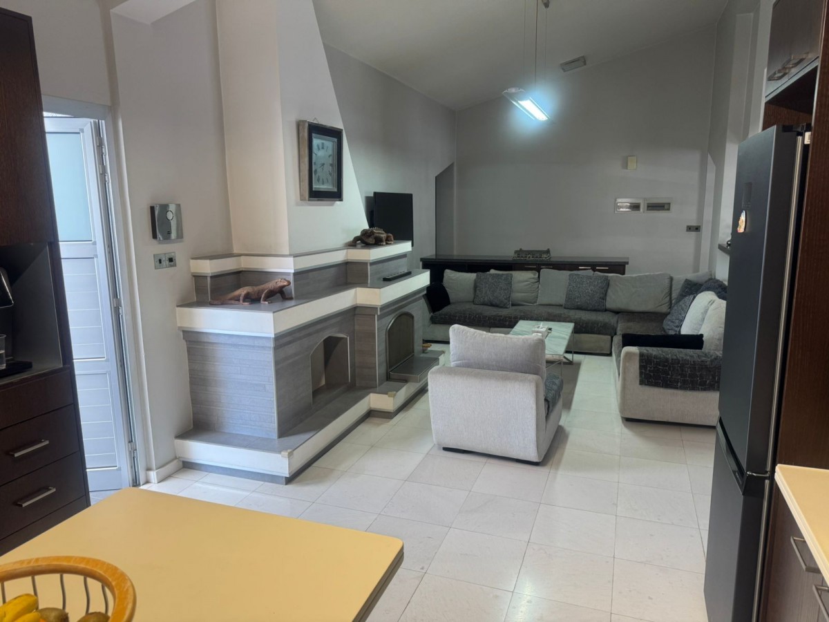 Detached Villa For Rent  in  Select Location