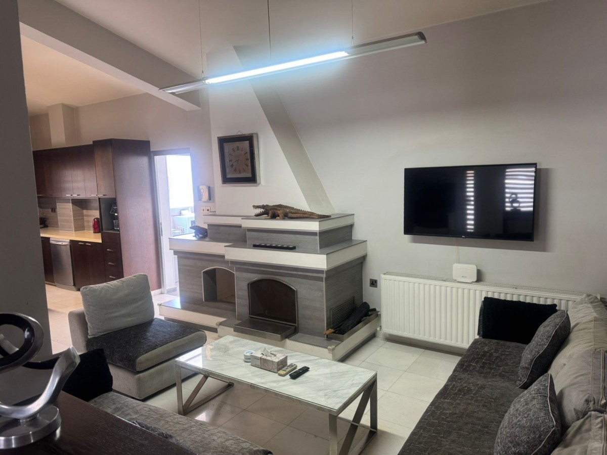 Detached Villa For Rent  in  Select Location