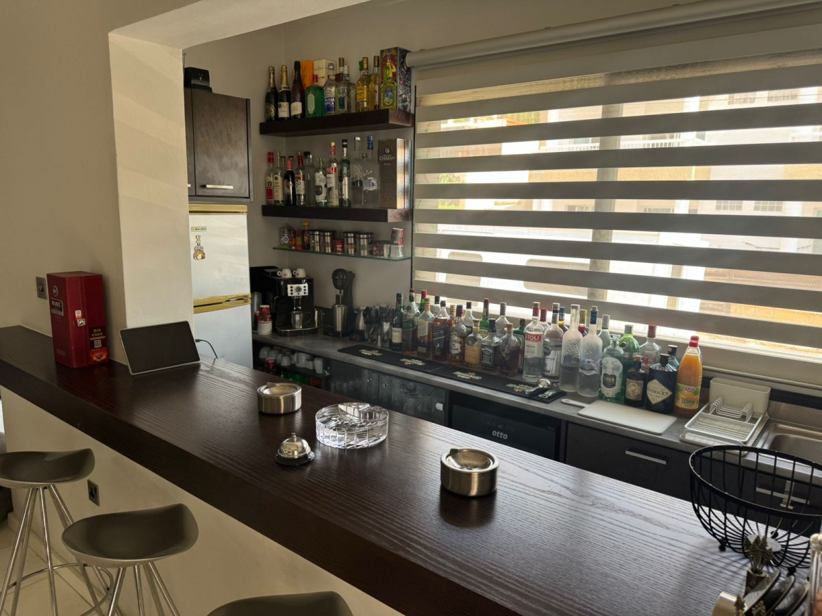 Detached Villa For Rent  in  Select Location