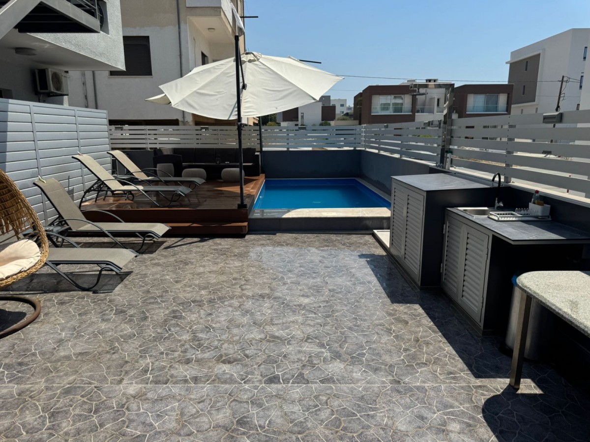 Detached Villa For Rent  in  Select Location