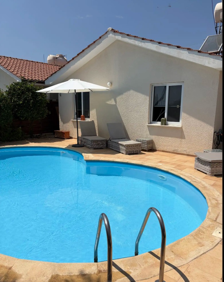Detached Villa For Sale  in  Select Location