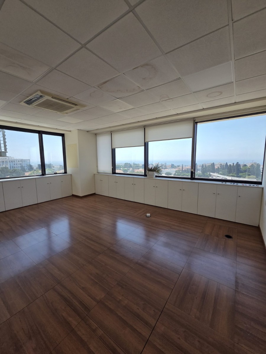 Detached Villa For Sale  in  Select Location