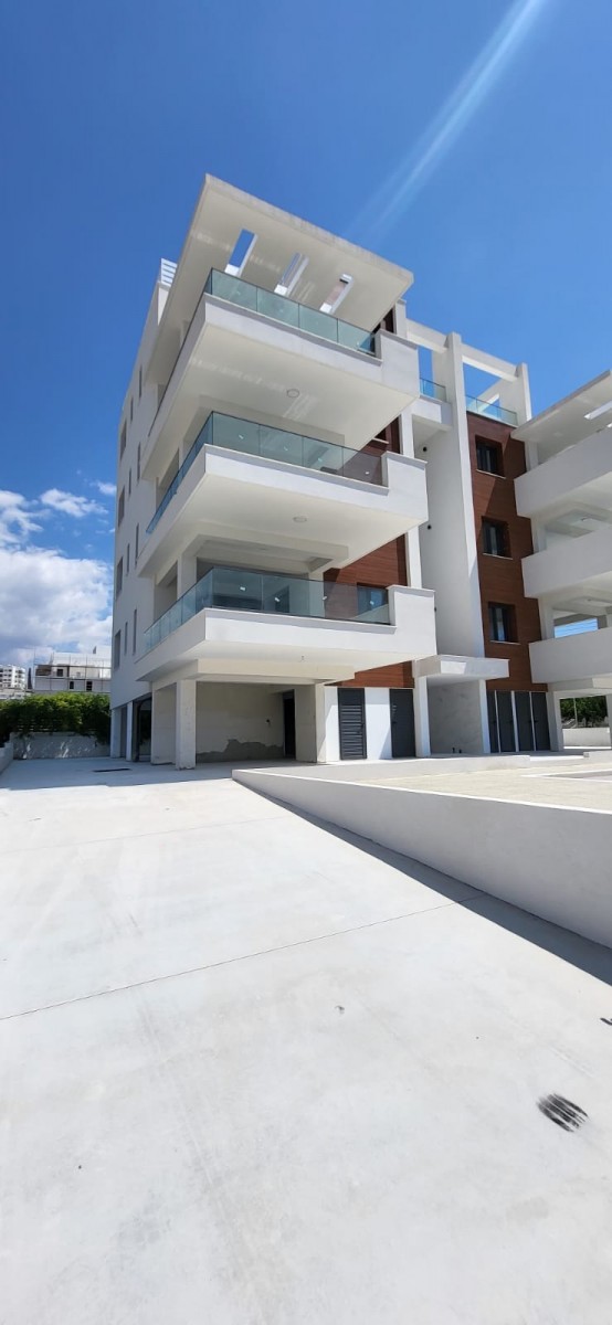Apartment For Sale  in  Kato Paphos - Universal