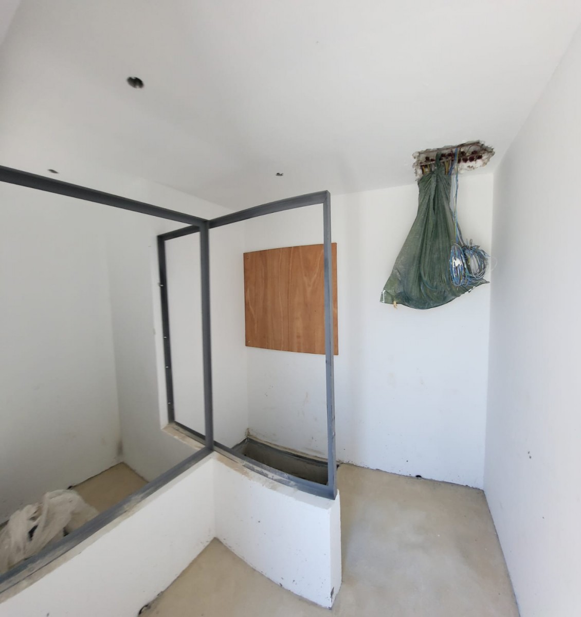 Penthouse For Sale  in  Kato Paphos - Universal