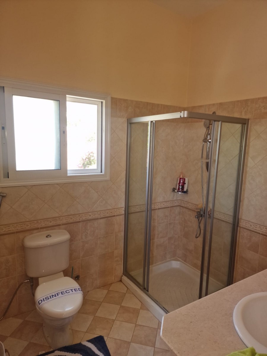 Detached Villa For Sale  in  Akoursos