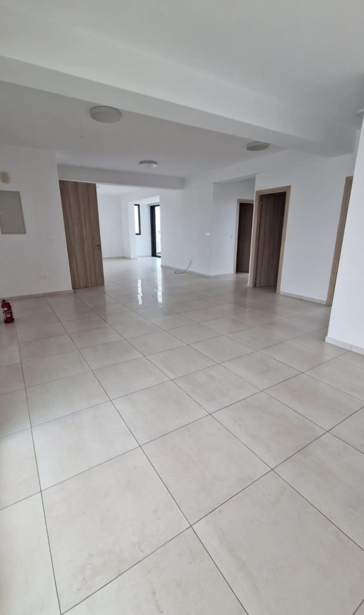 Office  For Rent  in  Paphos Town