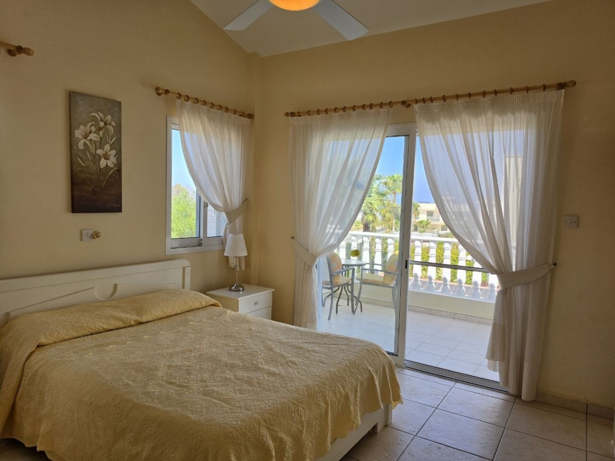 Detached Villa For Sale  in  Peyia - Sea Caves
