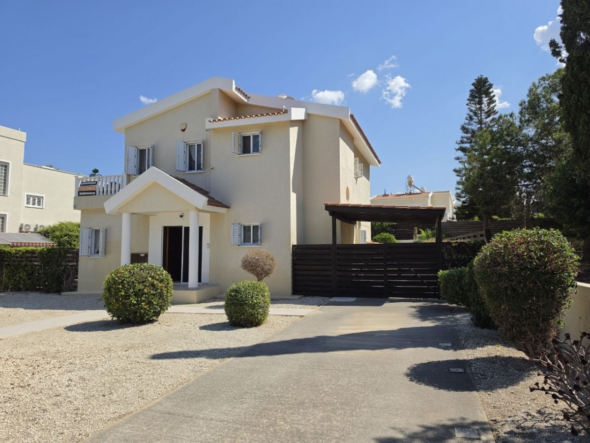 Detached Villa For Sale  in  Peyia - Sea Caves