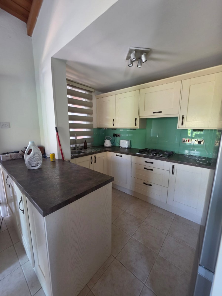 Bungalow For Sale  in  Kissonerga