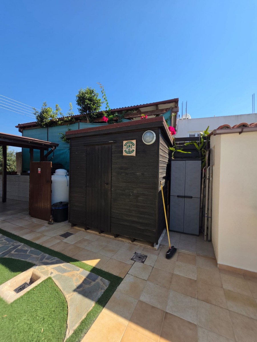 Bungalow For Sale  in  Kissonerga