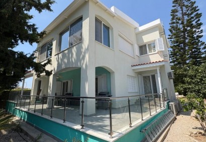 Peyia - Coral Bay, Paphos Detached Villa For Rent | DT5388