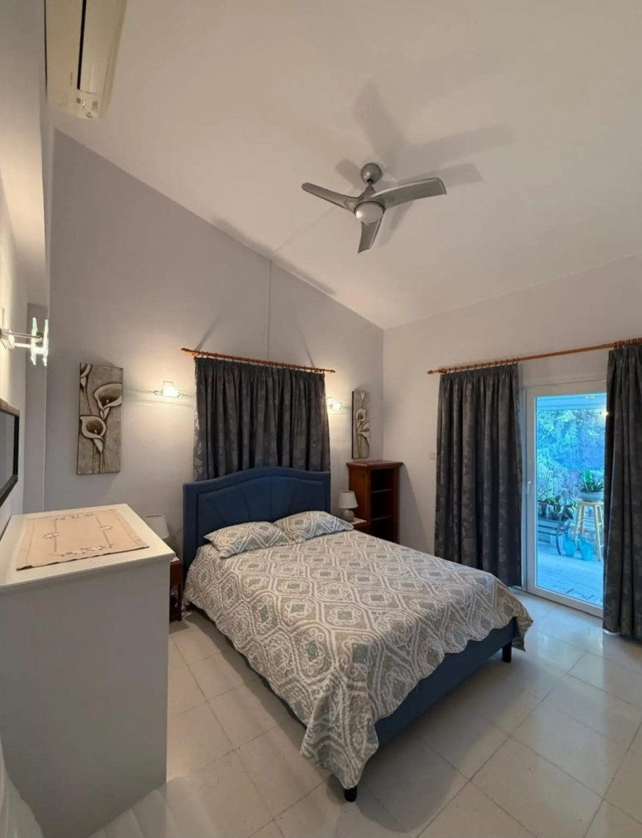 Detached Villa For Rent  in  Peyia - Coral Bay