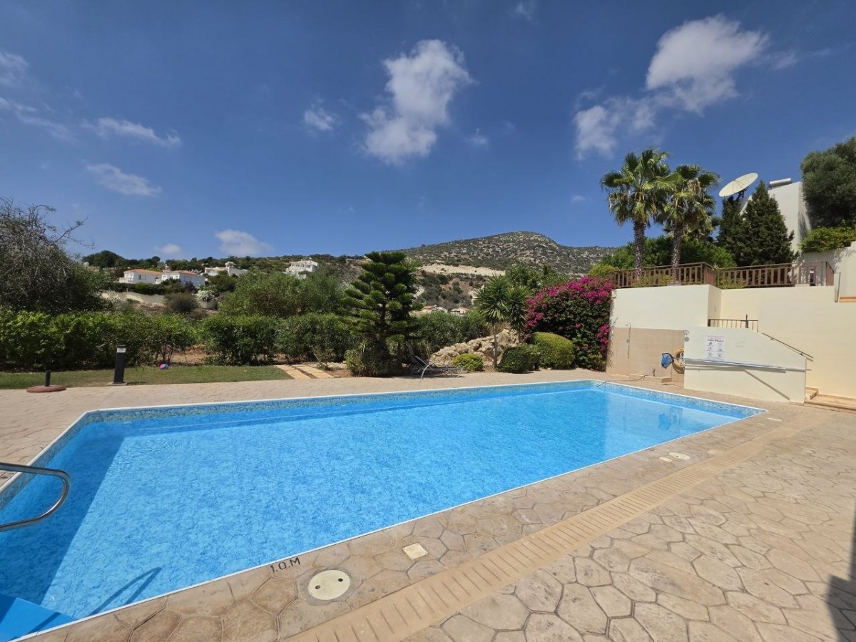 Apartment For Sale  in  Peyia
