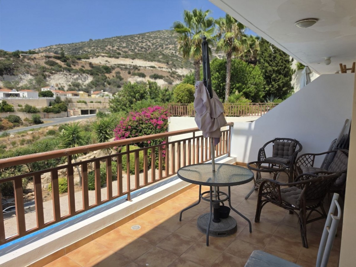 Apartment For Sale  in  Peyia