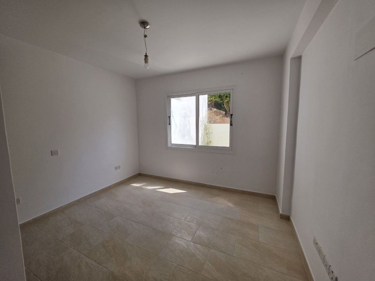 Detached Villa For Sale  in  Peyia