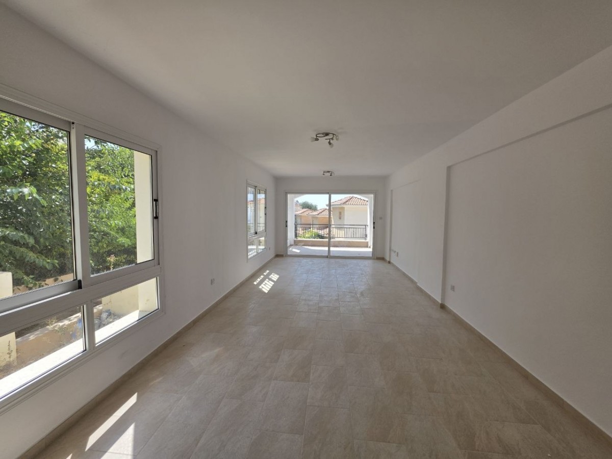 Detached Villa For Sale  in  Peyia
