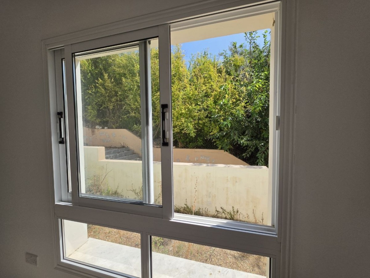 Detached Villa For Sale  in  Peyia