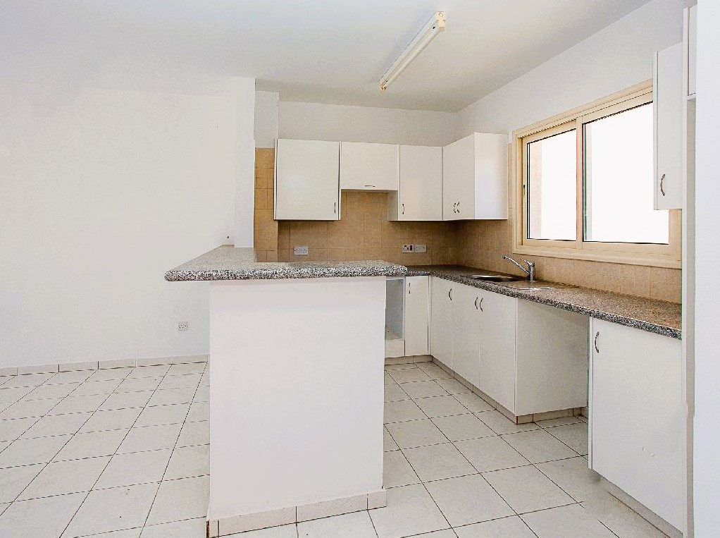 Semi Detached Villa For Sale  in  Anarita