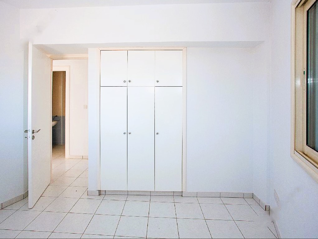 Semi Detached Villa For Sale  in  Anarita