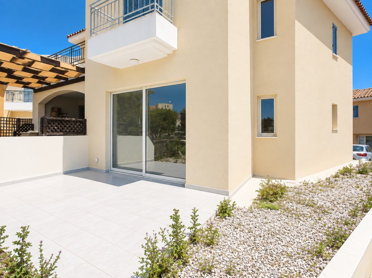 Semi Detached Villa For Sale  in  Anarita