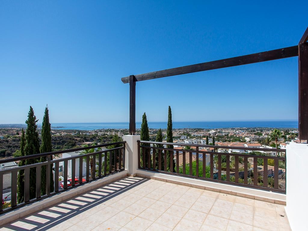 Peyia, Paphos Apartment For Sale | DT5404