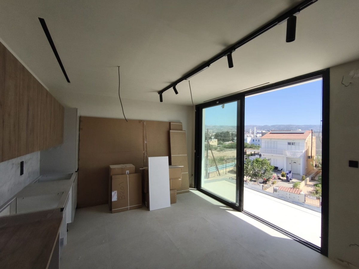 Studio For Sale  in  Chlorakas