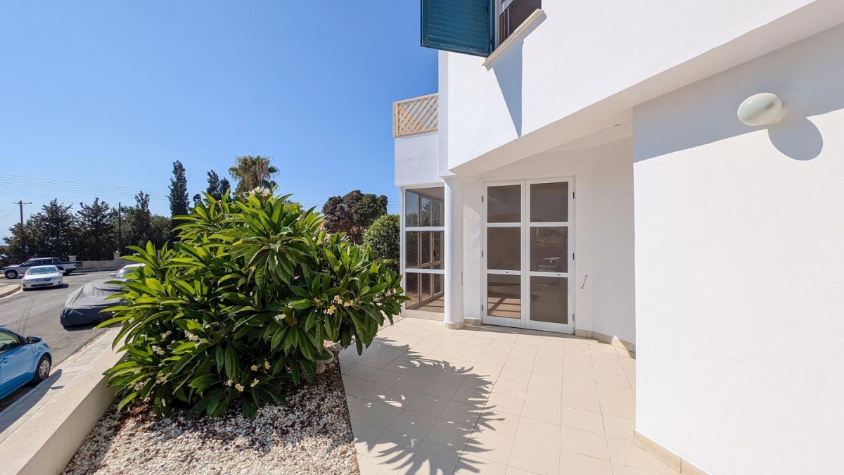 Two Storey Semi Detached House in Chloraka, Paphos
