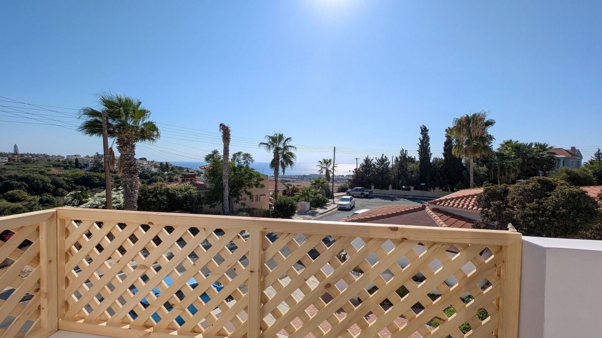 Two Storey Semi Detached House in Chloraka, Paphos