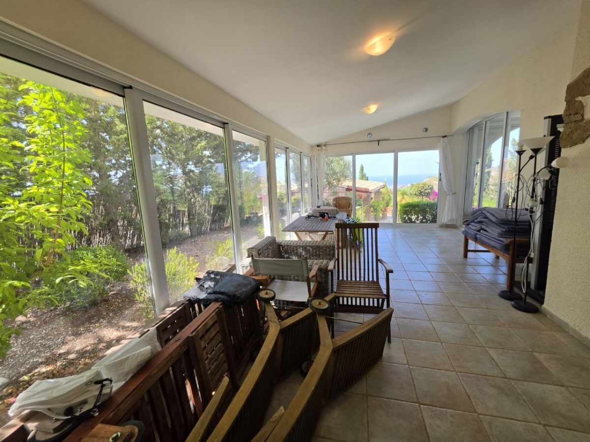 Detached Villa For Sale  in  Select Location