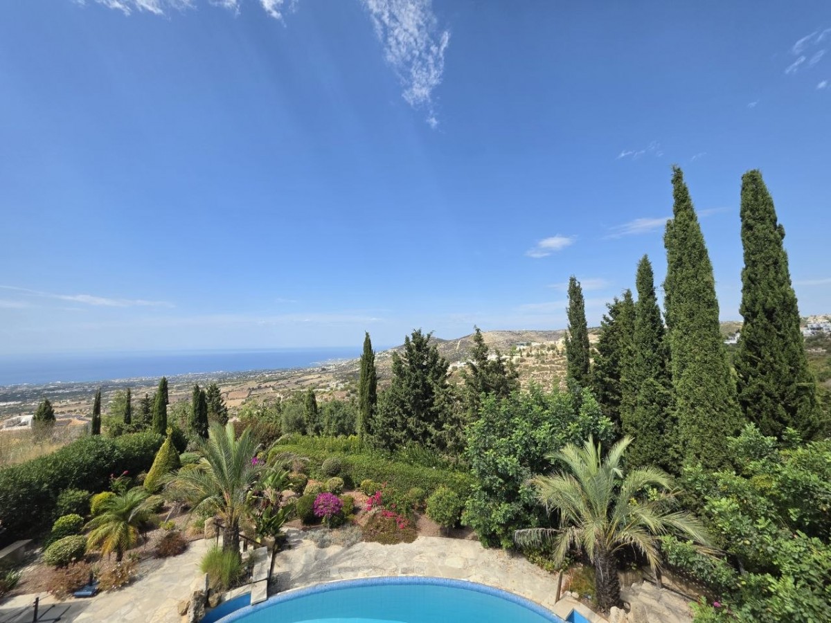 Detached Villa For Sale  in  Select Location