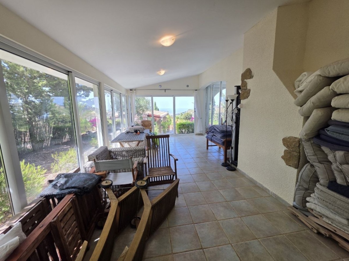 Detached Villa For Sale  in  Select Location