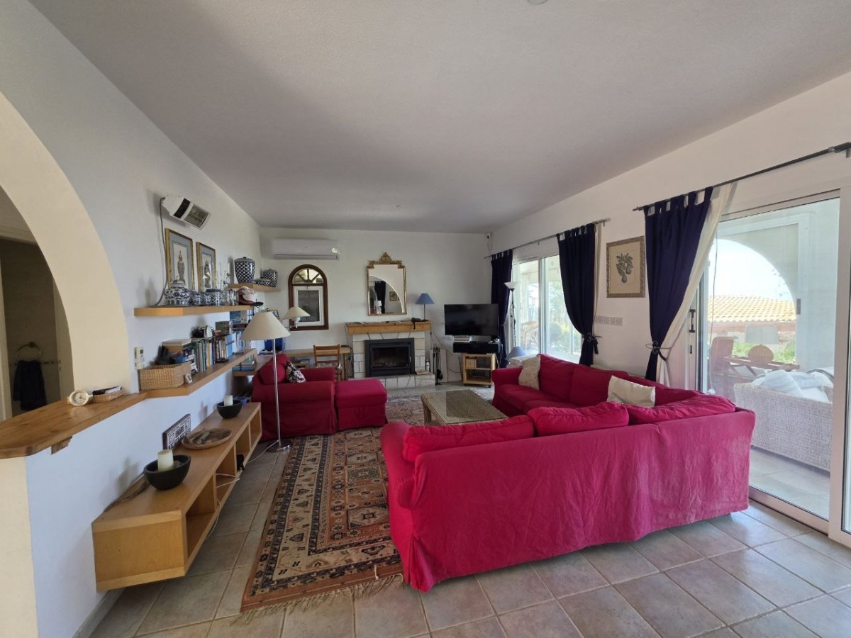 Detached Villa For Sale  in  Select Location