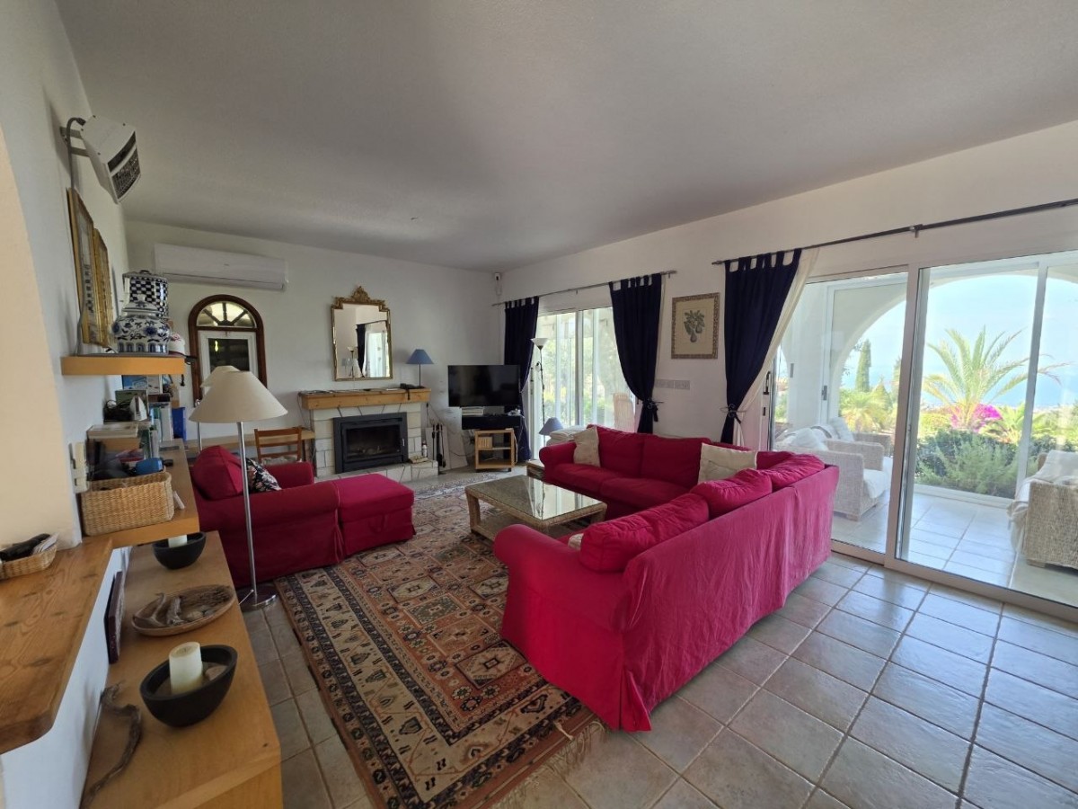 Detached Villa For Sale  in  Select Location