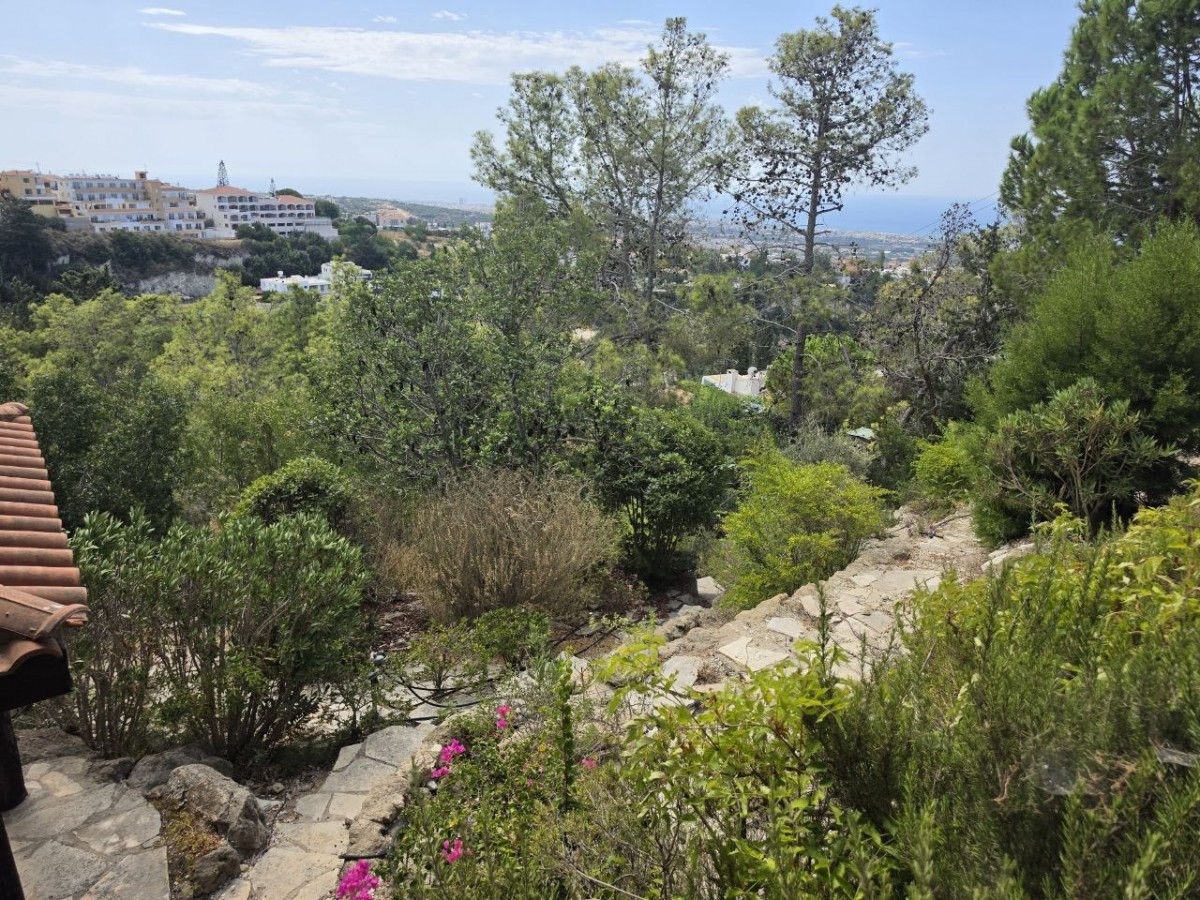 Detached Villa For Sale  in  Tala - Kamares