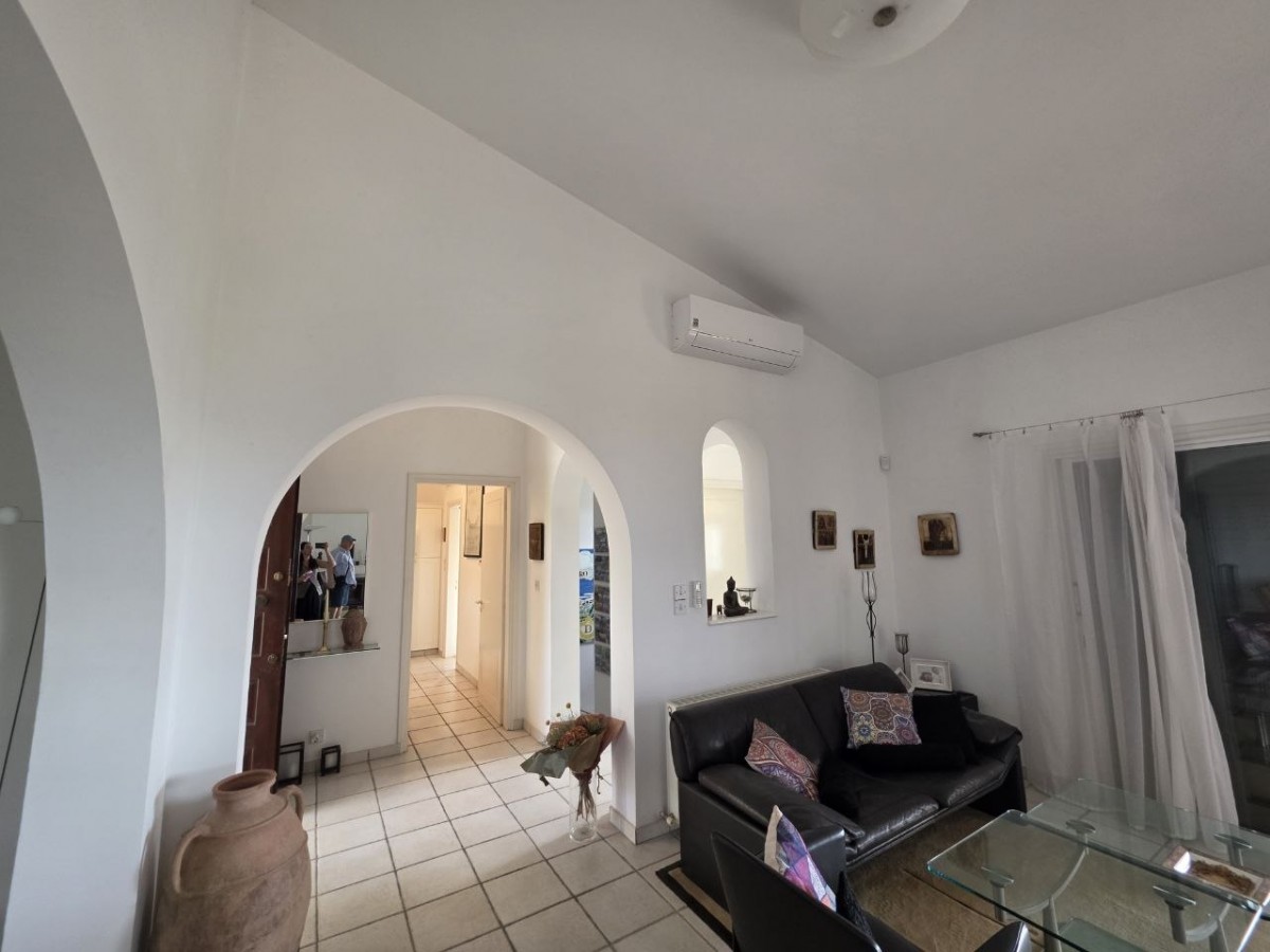 Detached Villa For Sale  in  Tala - Kamares