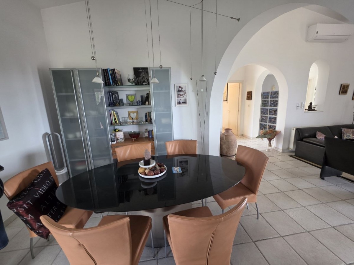 Detached Villa For Sale  in  Tala - Kamares