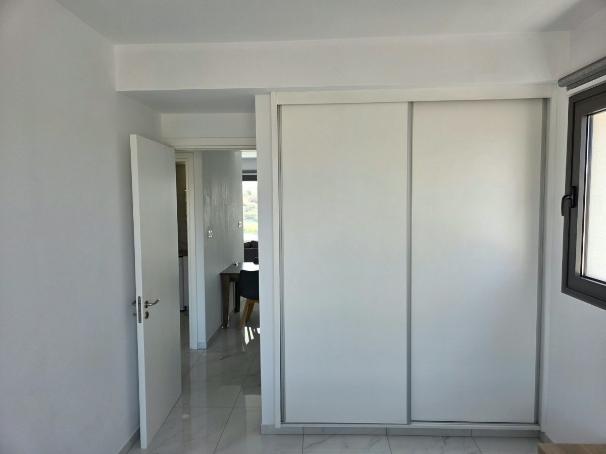 Apartment For Rent  in  Anavargos