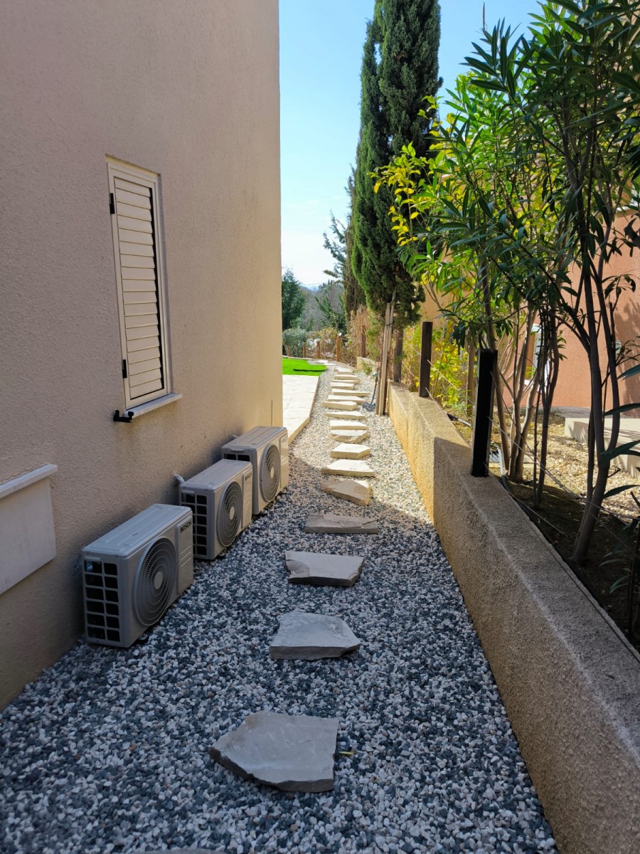 Detached Villa For Sale  in  Select Location