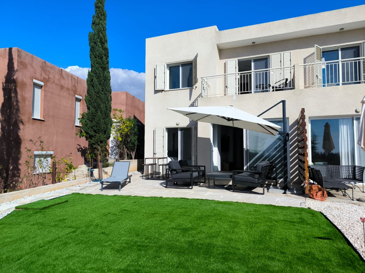 Detached Villa For Sale  in  Select Location