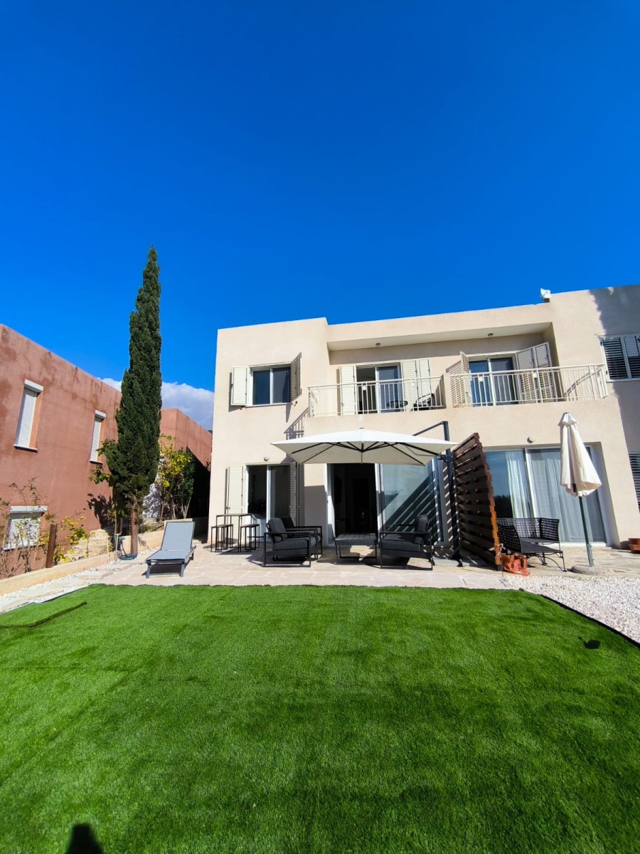 Detached Villa For Sale  in  Select Location