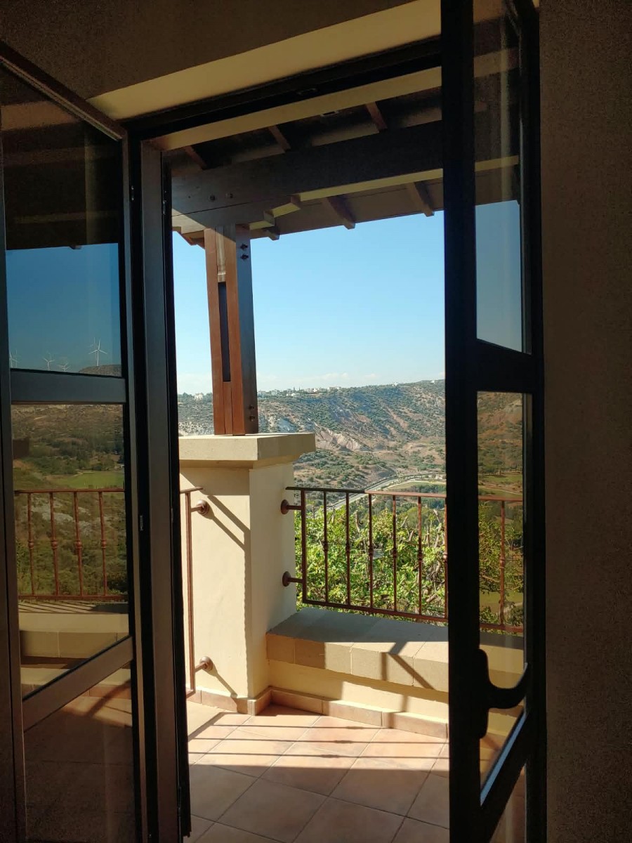 Kouklia - Aphrodite Hills Apartment For Rent | DT5442