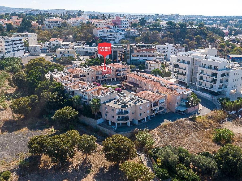 Paphos Town, Paphos Apartment For Sale | DT5443