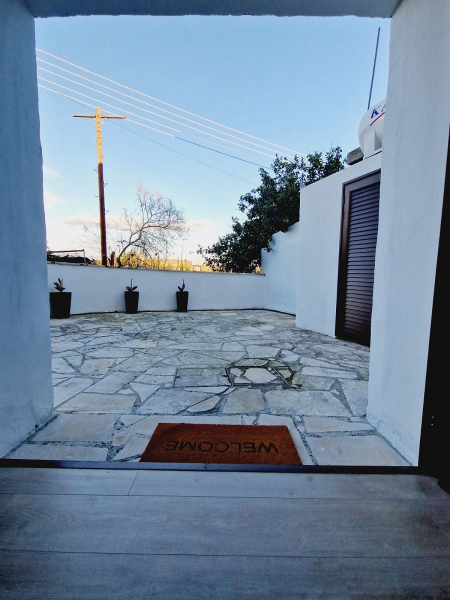 Traditional House For Rent  in  Polemi