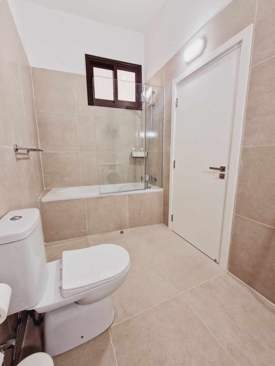 Traditional House For Rent  in  Polemi