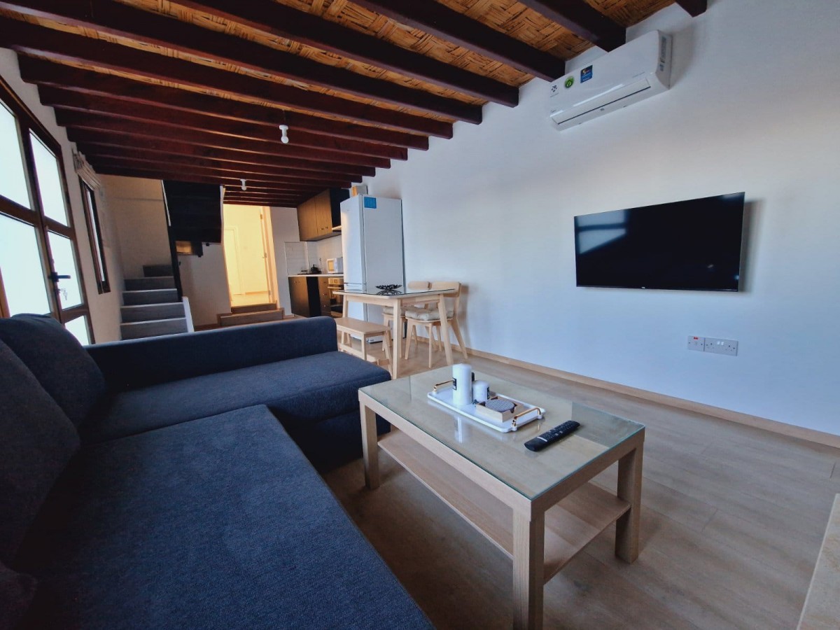 Traditional House For Rent  in  Polemi