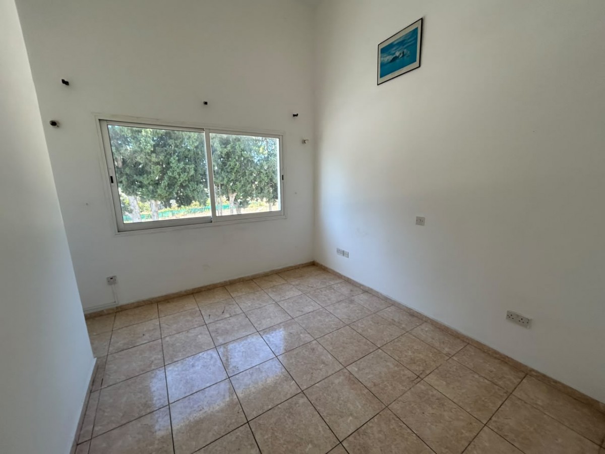 Detached Villa For Sale  in  Select Location