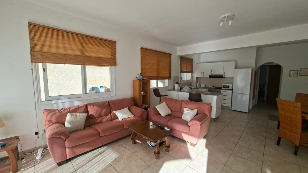 Apartment For Rent  in  Kato Paphos - Universal